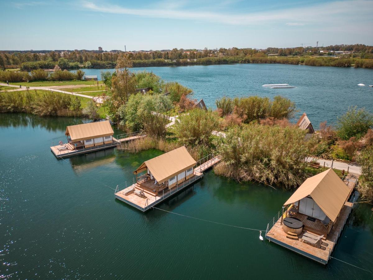 Nabi Glamping & 3* Castel Volturno